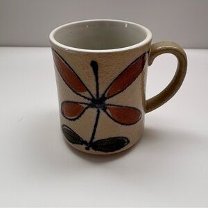 Vintage Mid Century Floral Swirl Beige Textured Stoneware Coffee Tea Mug